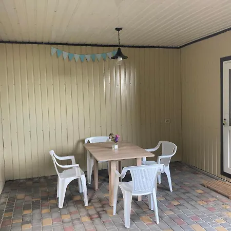 בית הארחה Nomera U Moria